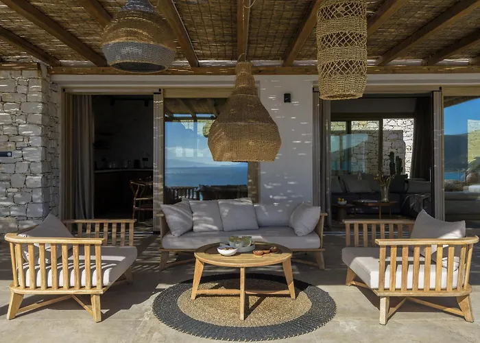 Noema Villa Agiassos