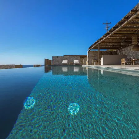 Noema Villa Agiassos