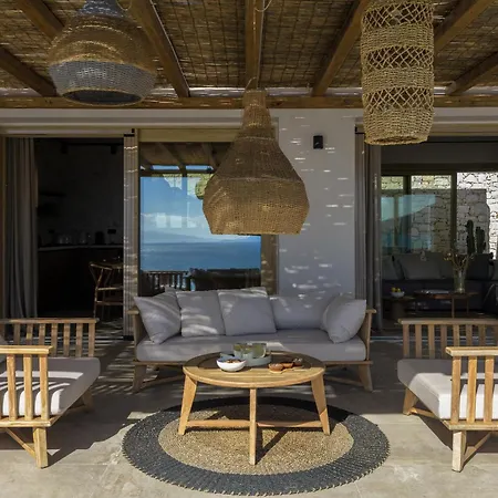 Noema Villa Agiassos